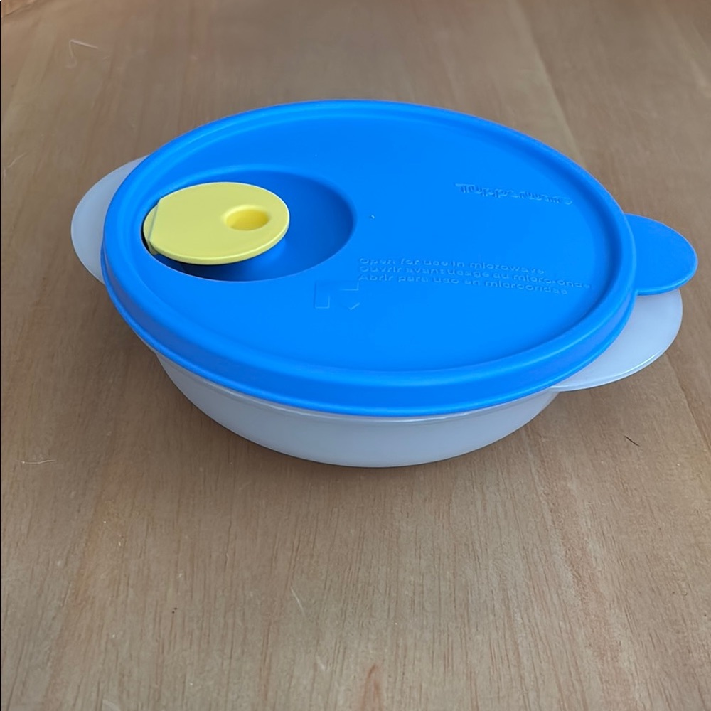 Tupperware Brand New Blue and Yellow Airtight Food Storage Container